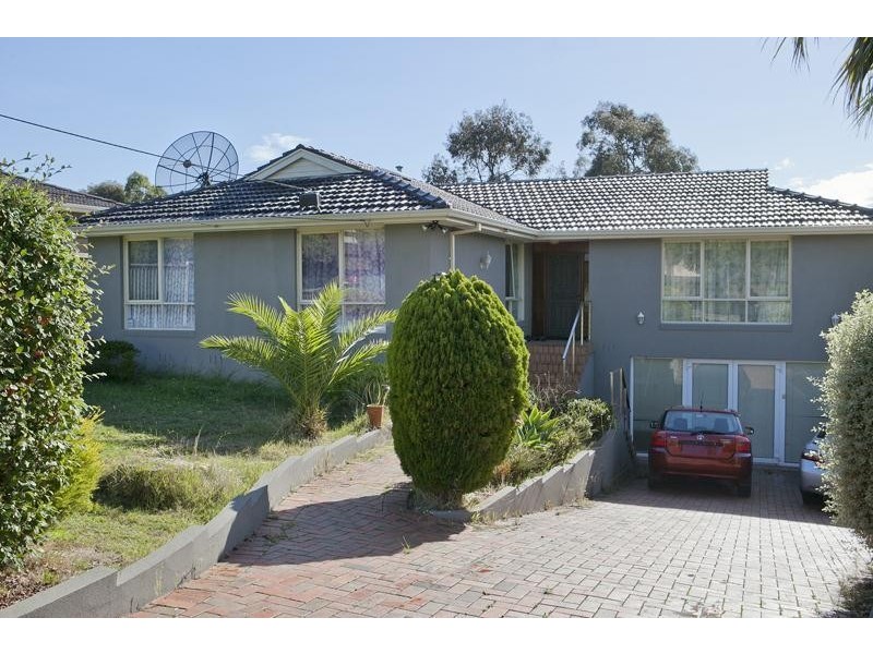 4 Donelly Road, Hallam VIC 3803