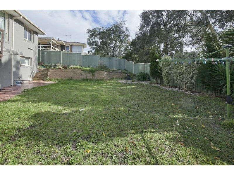 4 Donelly Road, Hallam VIC 3803