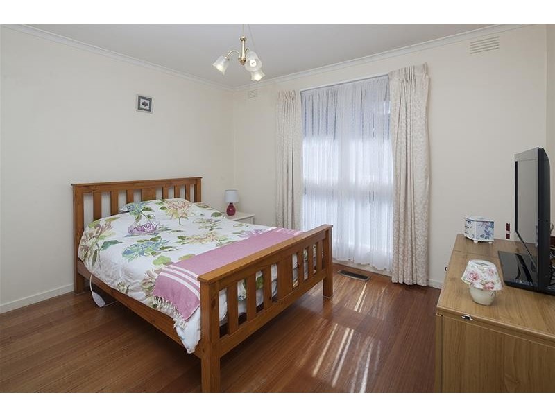 28 Kandra Street, Dandenong North VIC 3175