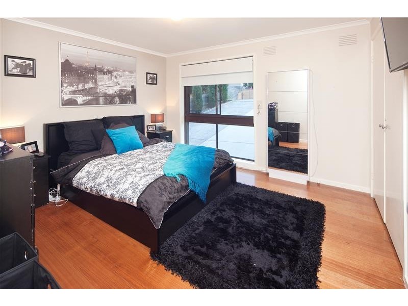 18 Exell Drive, Dandenong North VIC 3175