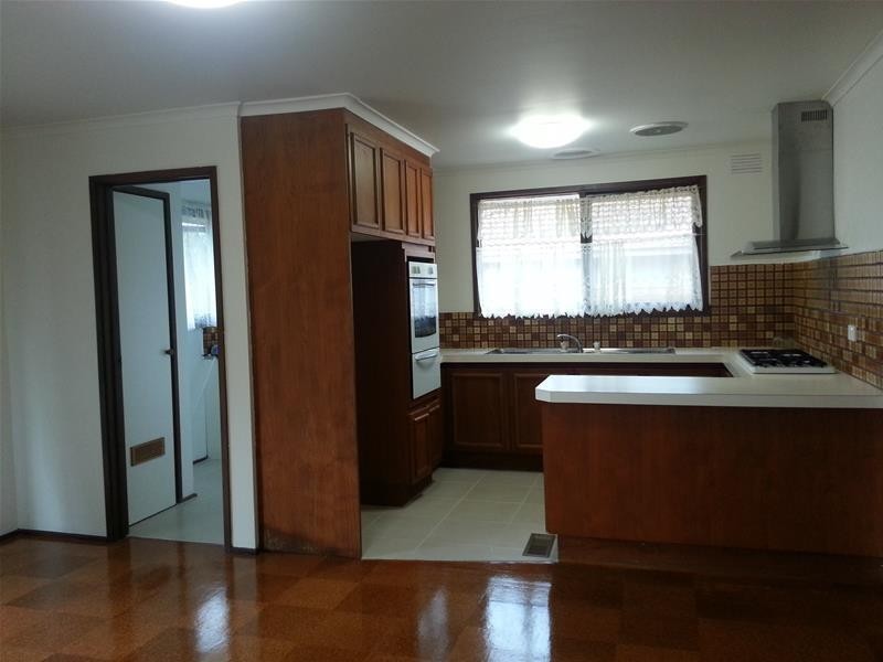 2 Acland Close, Mulgrave VIC 3170