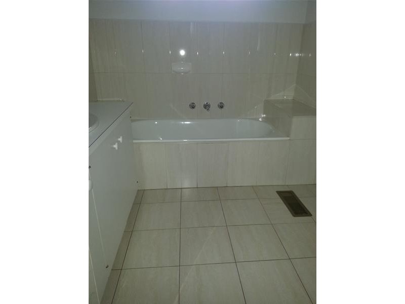 2 Acland Close, Mulgrave VIC 3170