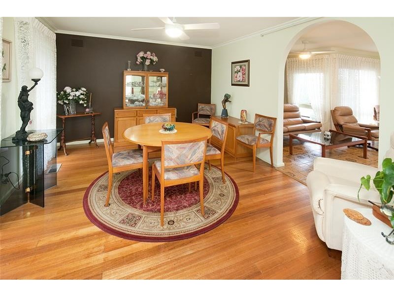 9 Warwick Court, Dandenong North VIC 3175