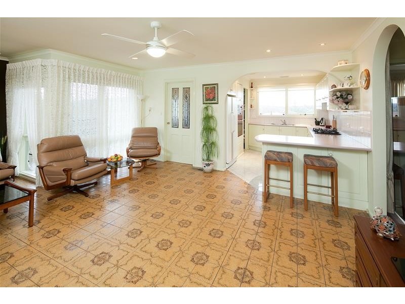 9 Warwick Court, Dandenong North VIC 3175