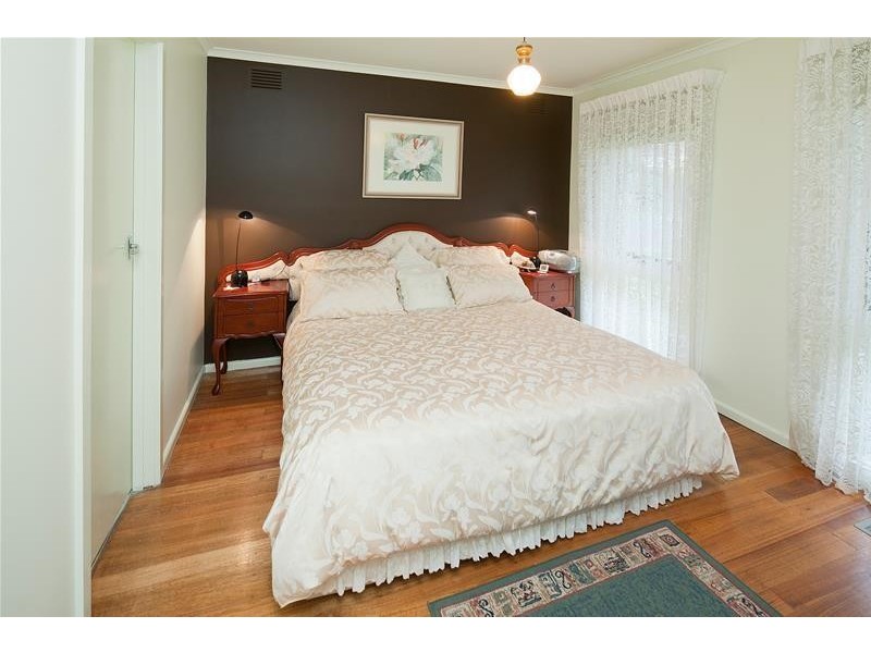 9 Warwick Court, Dandenong North VIC 3175