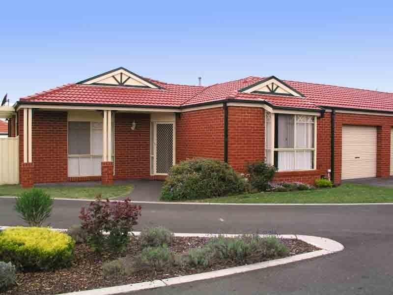 7/17 Cypress Grove, Dandenong VIC 3175