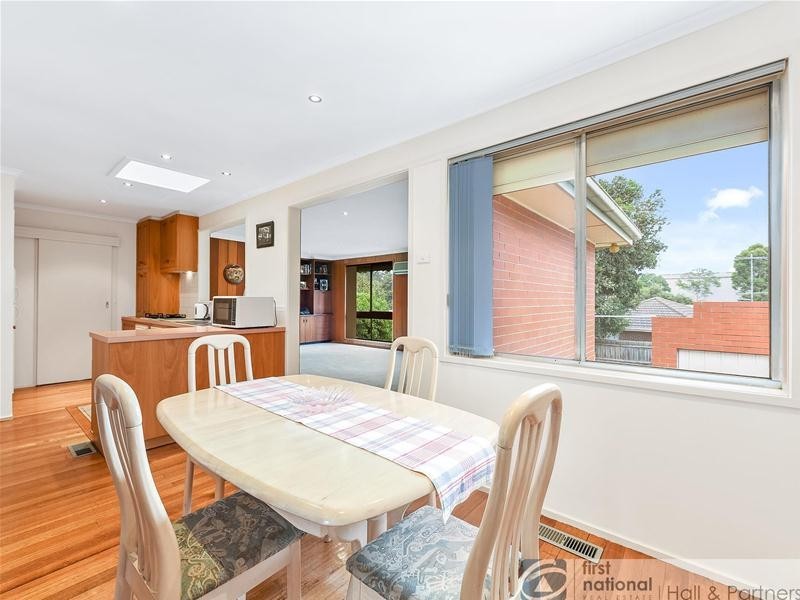 10 Jacksons Road, Noble Park North VIC 3174