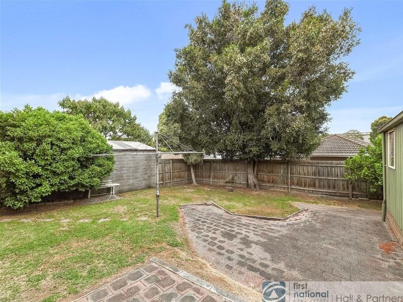 10 Jacksons Road, Noble Park North VIC 3174