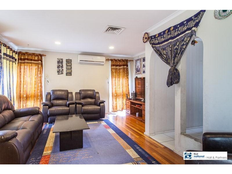 17 Kingfisher Drive, Doveton VIC 3177