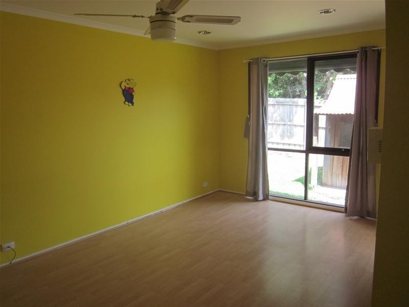 1 Heywood Grove, Endeavour Hills VIC 3802