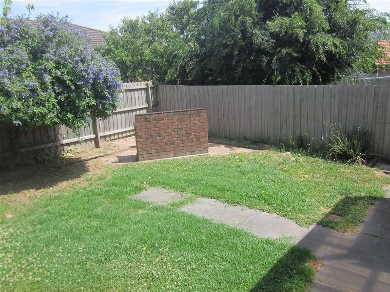 1 Heywood Grove, Endeavour Hills VIC 3802