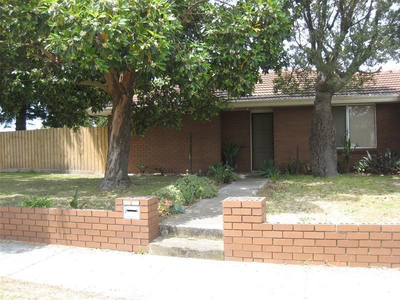 1/14 Gretana Street, Dandenong VIC 3175