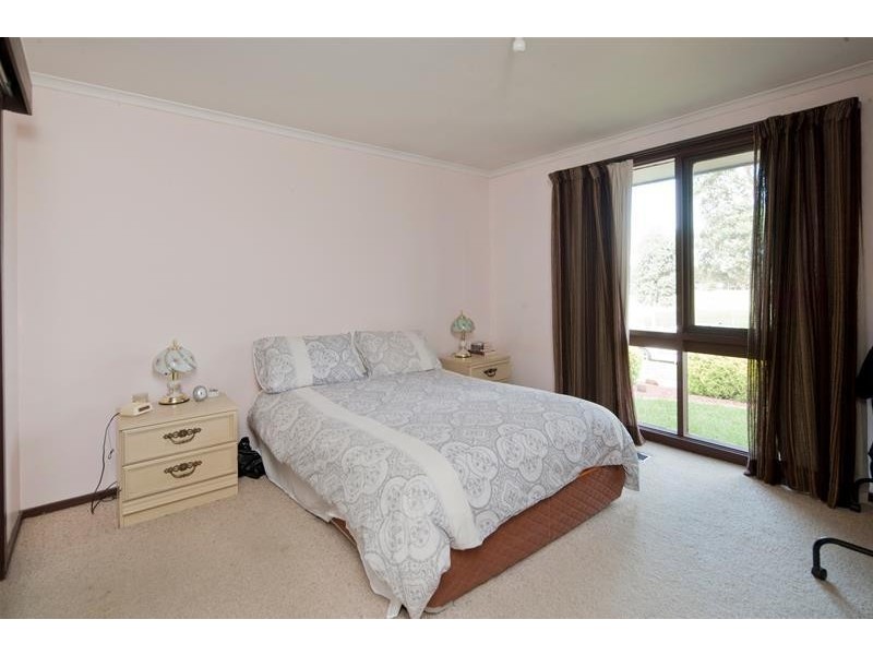 43 Maygrove Way, Mulgrave VIC 3170