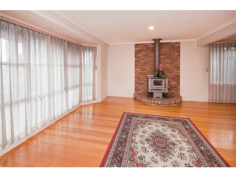 15 Galloway Street, Dandenong North VIC 3175
