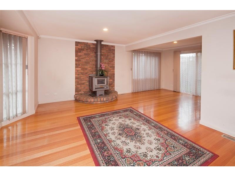 15 Galloway Street, Dandenong North VIC 3175