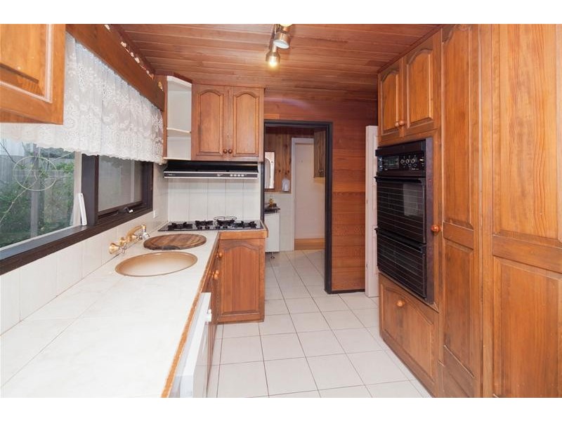 15 Galloway Street, Dandenong North VIC 3175