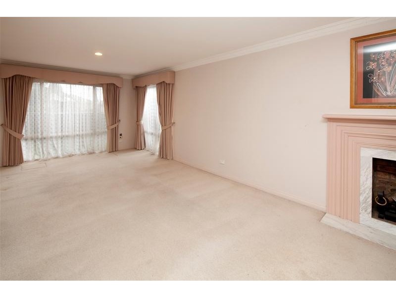 15 Galloway Street, Dandenong North VIC 3175