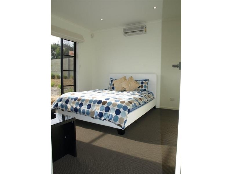 1/21 Kingfisher Drive, Doveton VIC 3177