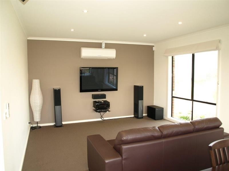 1/21 Kingfisher Drive, Doveton VIC 3177