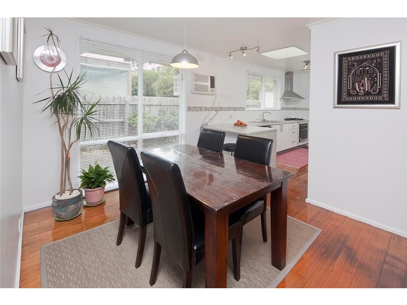 24 Kilberry Crescent, Hallam VIC 3803