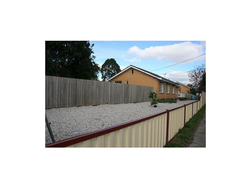 1 Carmen Street, Dandenong VIC 3175