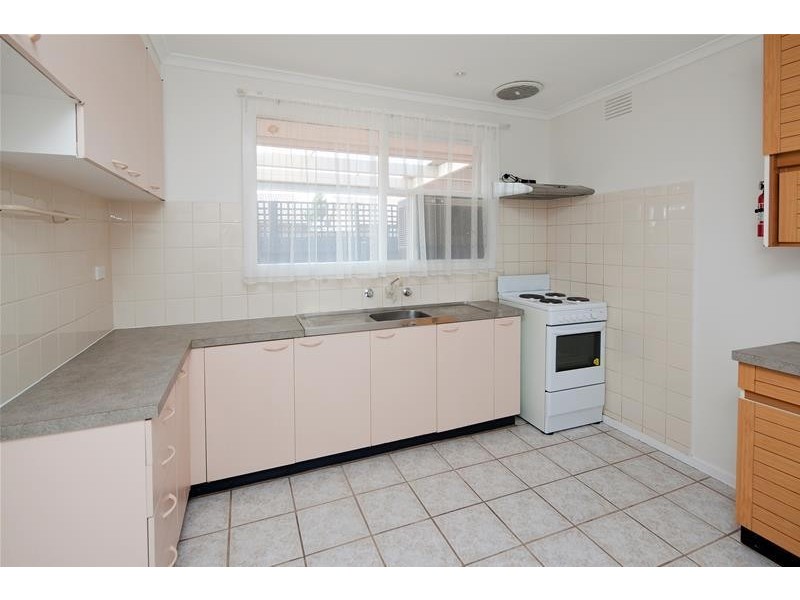 4/11 Wallarano Drive, Noble Park VIC 3174