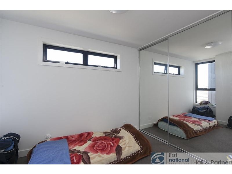 4/12 New Street, Dandenong VIC 3175