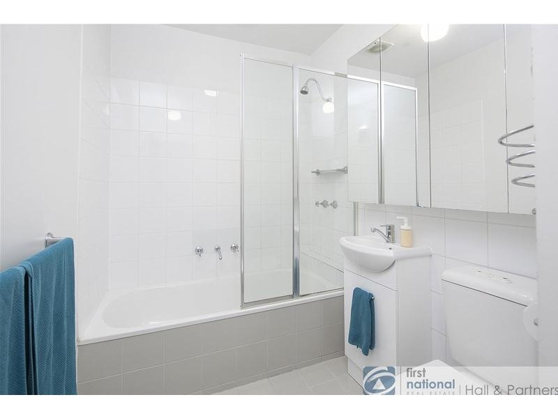 7/1 Greenfield Drive, Clayton VIC 3168