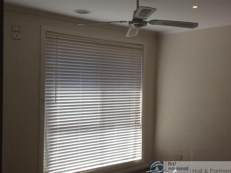 2/20 Camellia Avenue, Noble Park North VIC 3174