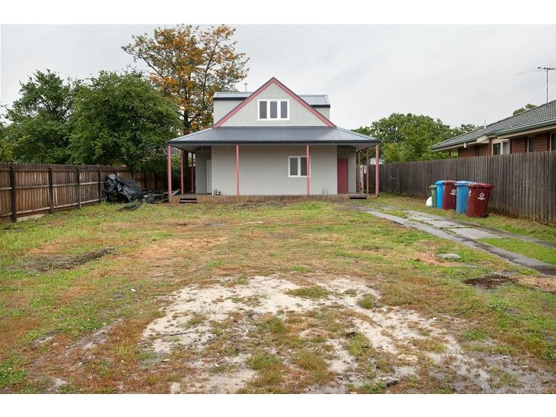 4 Eckford Street, Dandenong VIC 3175