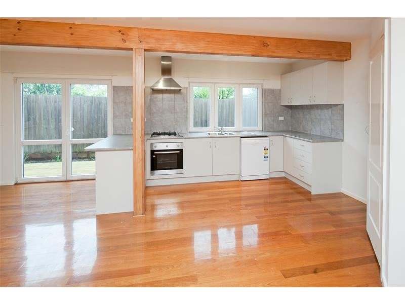 4 Eckford Street, Dandenong VIC 3175