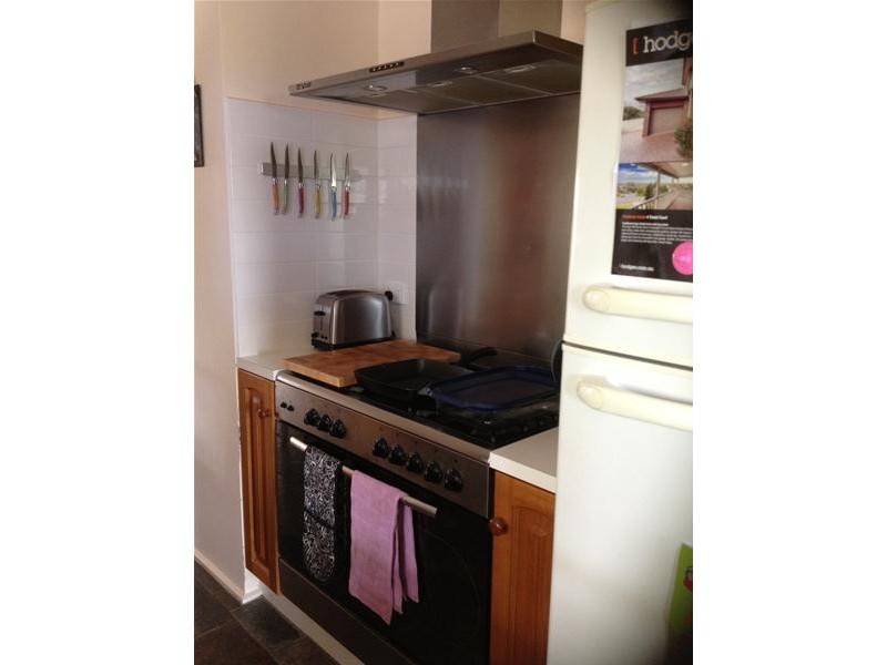 6 Genoa Street, Dandenong North VIC 3175