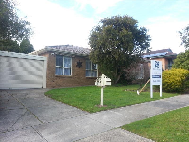 17 Westminster Avenue, Dandenong North VIC 3175