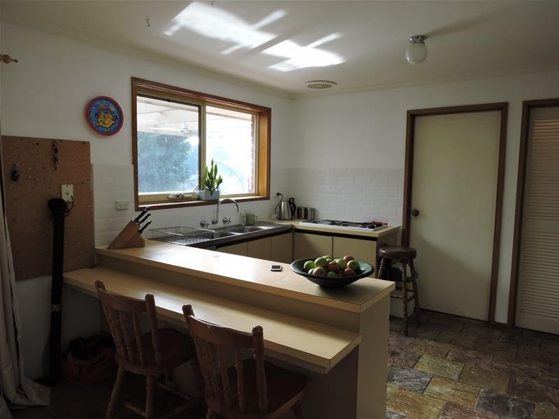 7 Hann Court, Endeavour Hills VIC 3802