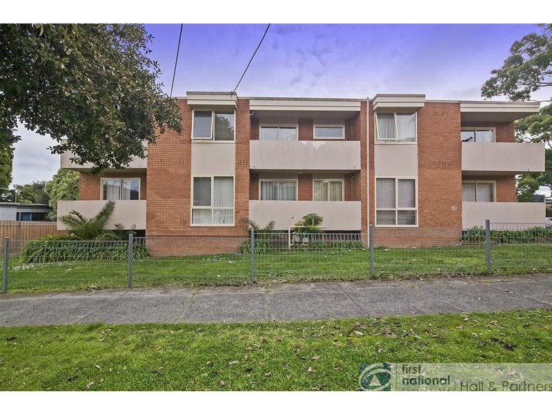 3/9-11 Weller Street, Dandenong VIC 3175