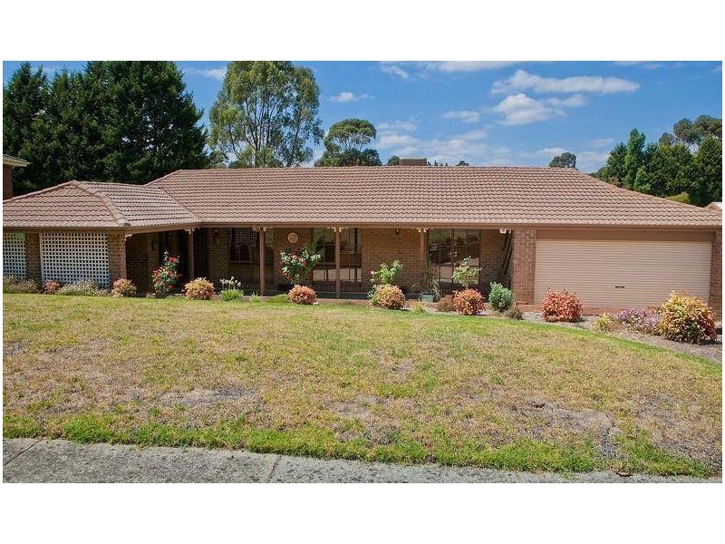 45 William Hovell Drive, Endeavour Hills VIC 3802