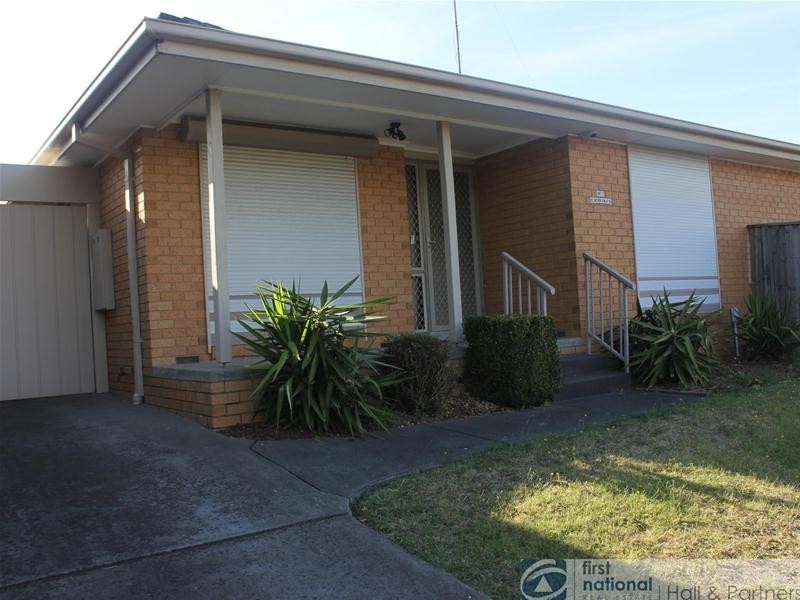 2/15 Arthur Phillip Drive, Endeavour Hills VIC 3802