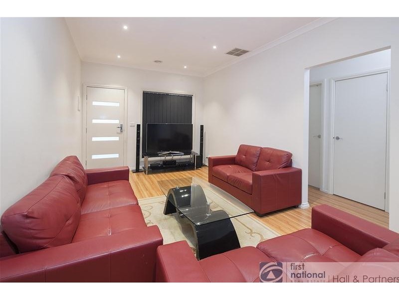 3/13 Louis Street, Doveton VIC 3177