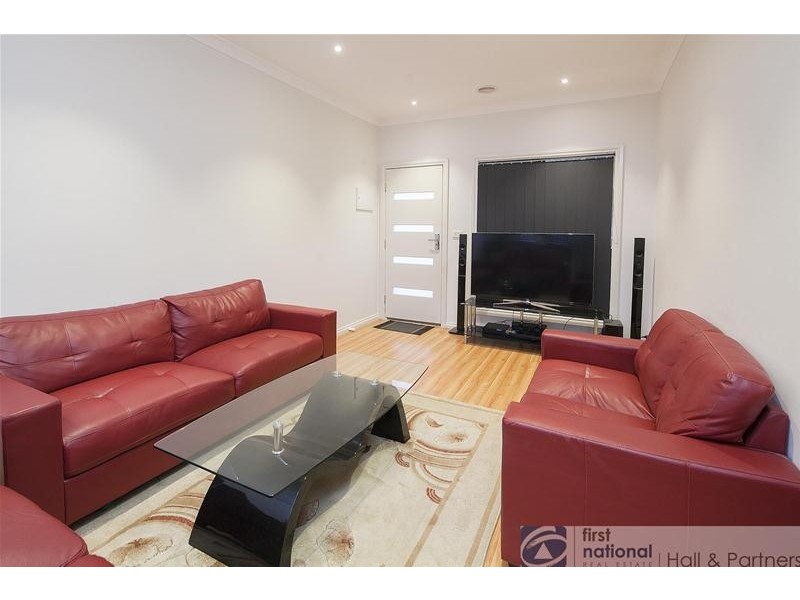 3/13 Louis Street, Doveton VIC 3177