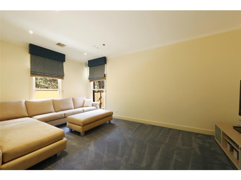 2 Sunnybank Close, Lysterfield South VIC 3156