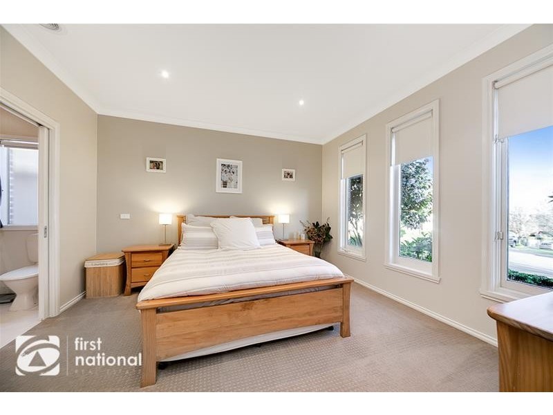 5 Siandra Place, Berwick VIC 3806