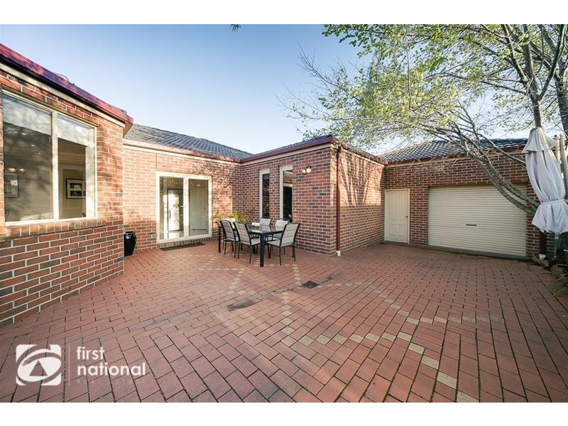 5 Siandra Place, Berwick VIC 3806