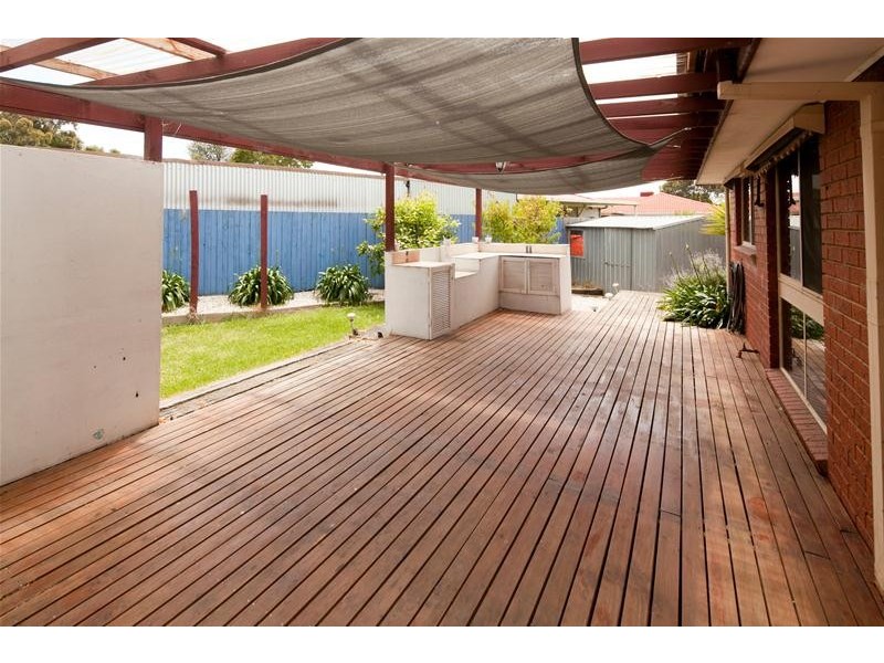 33 Cheam Street, Dandenong North VIC 3175