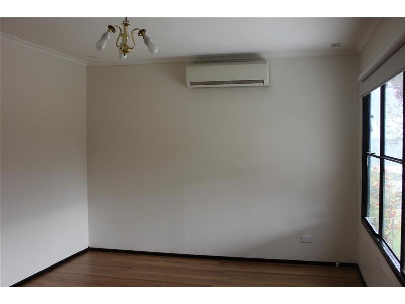 5 Claredale Road, Doveton VIC 3177