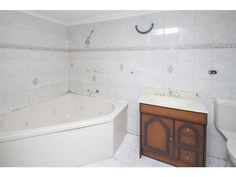 12 Deidre Street, Dandenong North VIC 3175