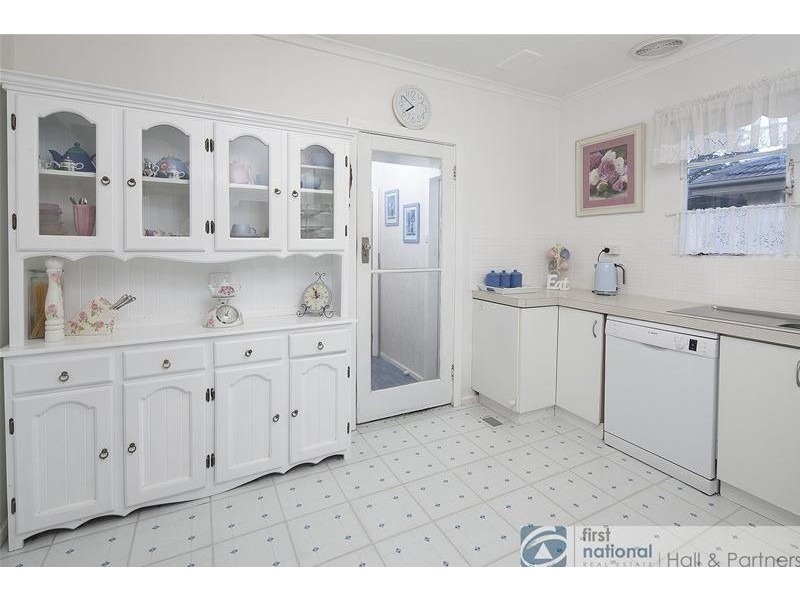 27 Jesson Crescent, Dandenong VIC 3175