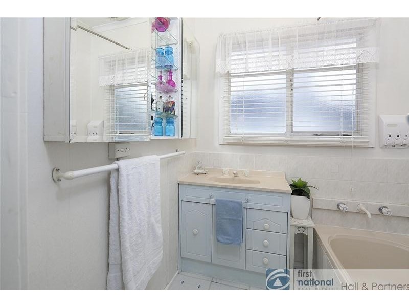 27 Jesson Crescent, Dandenong VIC 3175