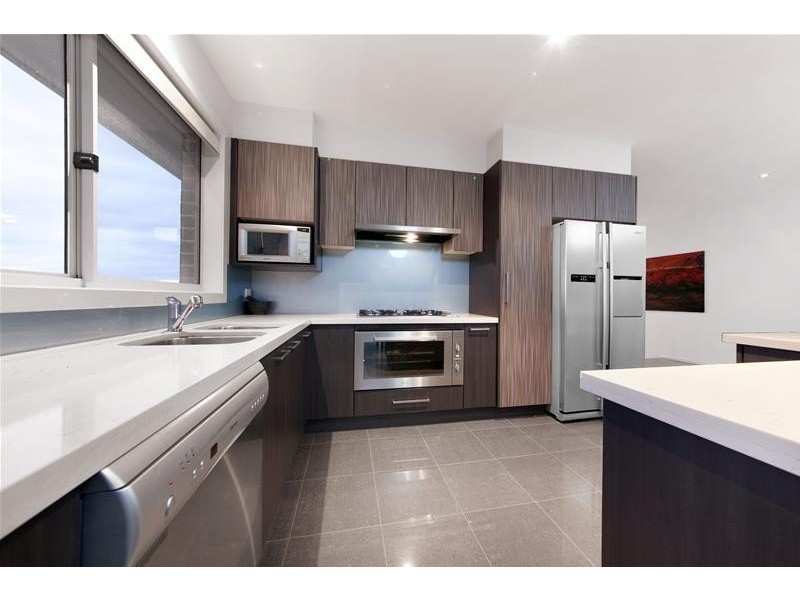 31 Reservoir Crescent, Rowville VIC 3178