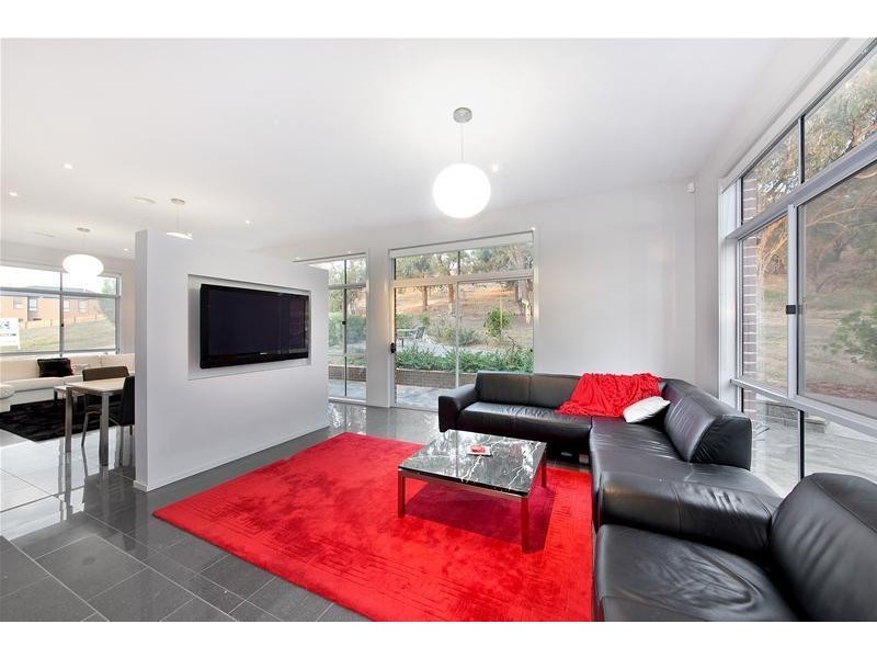 31 Reservoir Crescent, Rowville VIC 3178