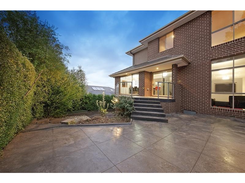 31 Reservoir Crescent, Rowville VIC 3178